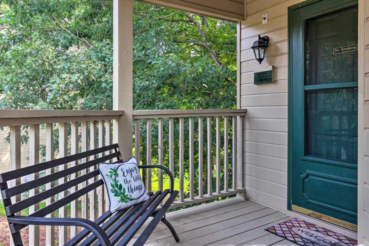 Modern Studio With Balcony About 1 Mi To Lake Lure! Dış mekan fotoğraf